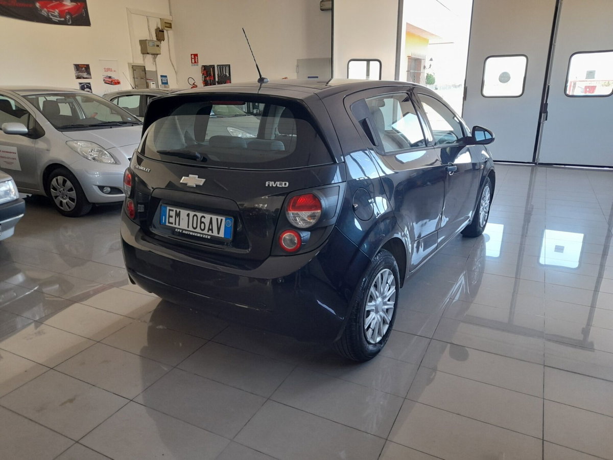 Chevrolet Aveo 1.2 70CV 5 porte LS (10)