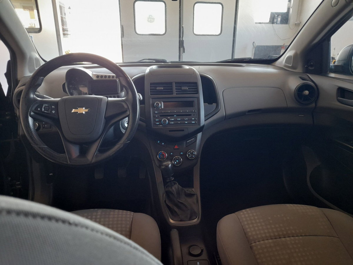Chevrolet Aveo 1.2 70CV 5 porte LS (6)