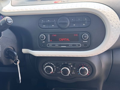 Renault Twingo SCe 65 CV Duel (9)