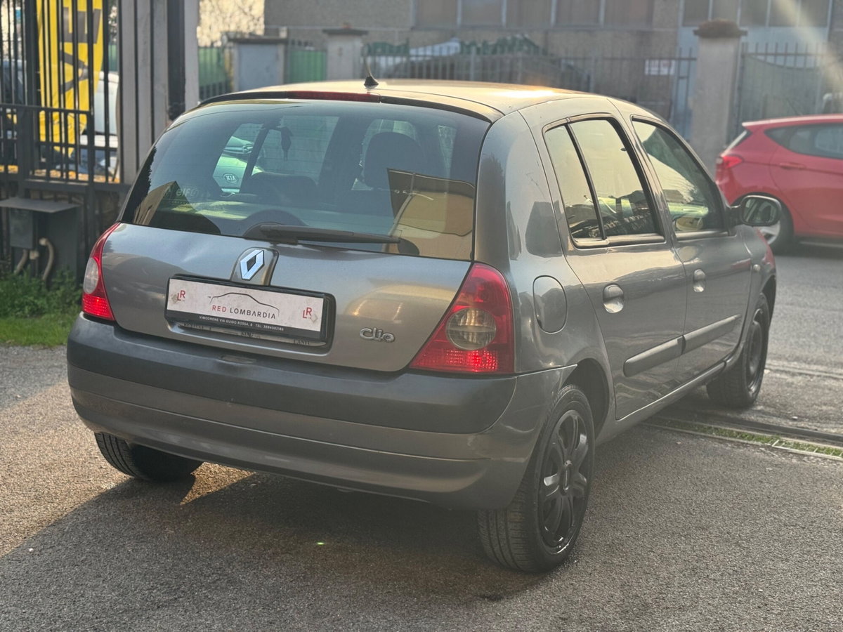 Renault Clio 1.2 cat 5 porte Access Authentique (3)