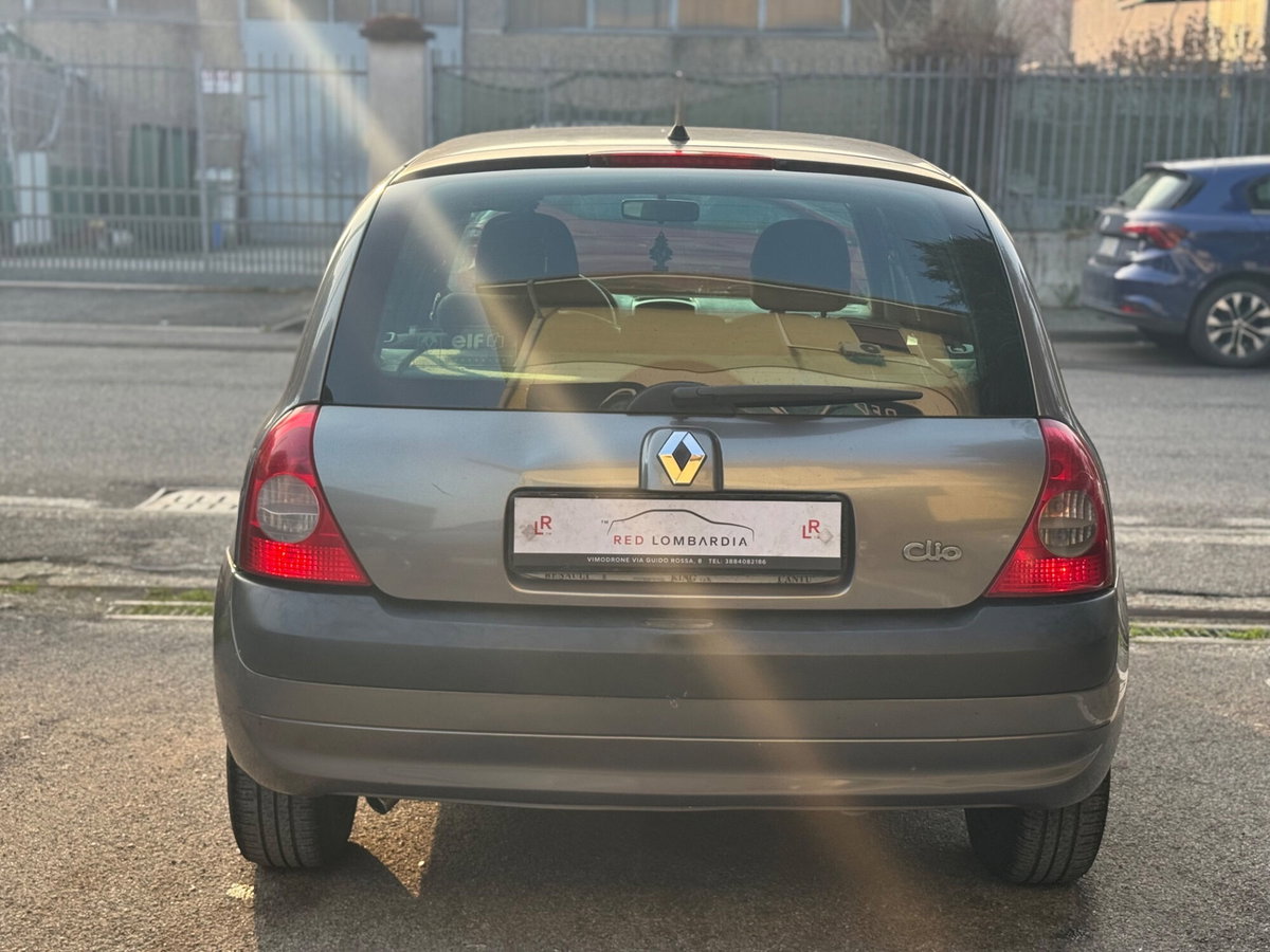 Renault Clio 1.2 cat 5 porte Access Authentique (4)