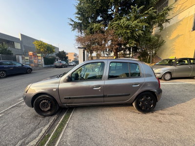Renault Clio 1.2 cat 5 porte Access Authentique (7)