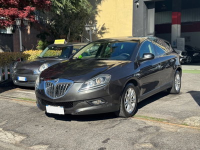 Lancia Delta 1.9 MJT Twinturbo DPF Oro usata