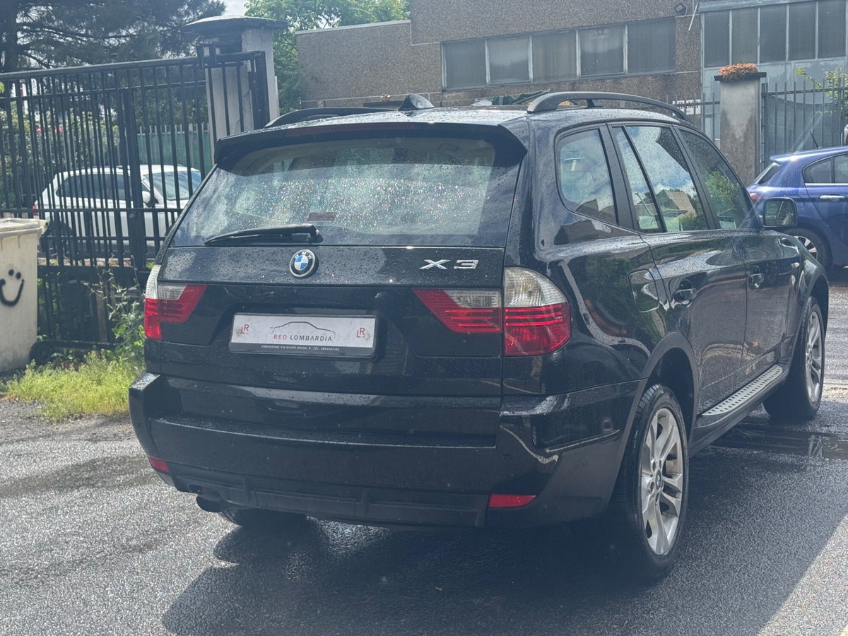 BMW X3 2.0i cat Futura (4)