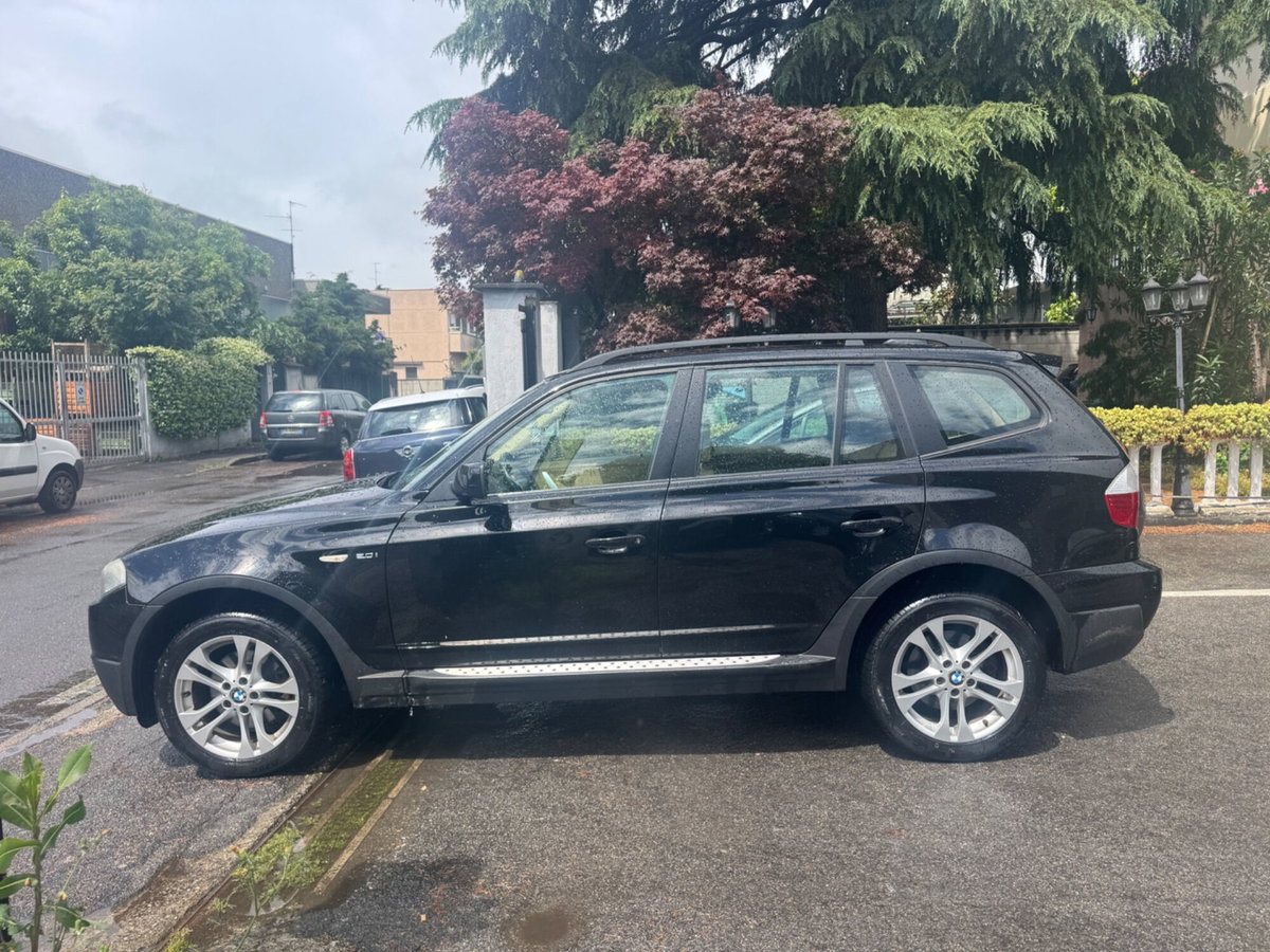 BMW X3 2.0i cat Futura (6)
