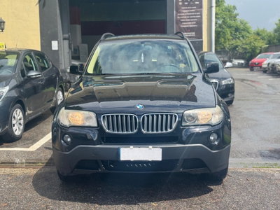 BMW X3 2.0i cat Futura (9)