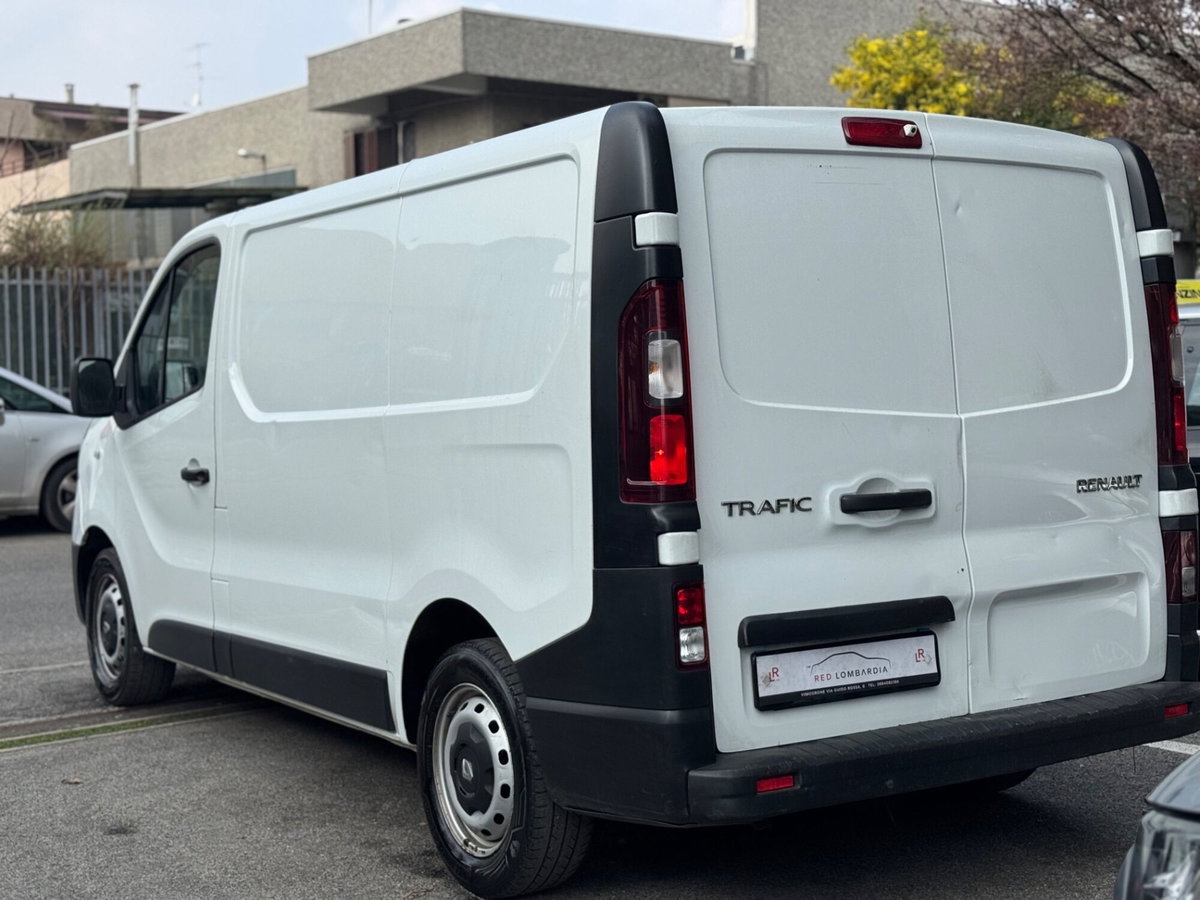 Renault Trafic Furgone T29 1.6 dCi 95CV S&S PC-TN Zen Heavy (4)