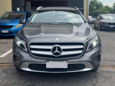Mercedes-Benz GLA SUV 220 CDI Automatic 4Matic Premium (2)
