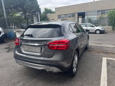 Mercedes-Benz GLA SUV 220 CDI Automatic 4Matic Premium (9)