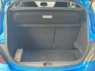 Opel Corsa 1.6 T 192CV 3 porte OPC (16)