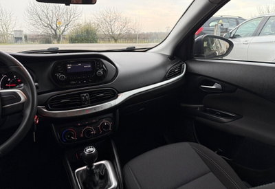 Fiat Tipo Tipo 1.6 Mjt S&S 5 porte S-Design (14)