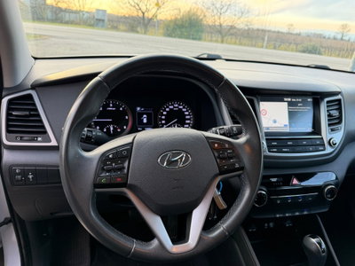 Hyundai Tucson 1.7 CRDi DCT Sound Edition (11)