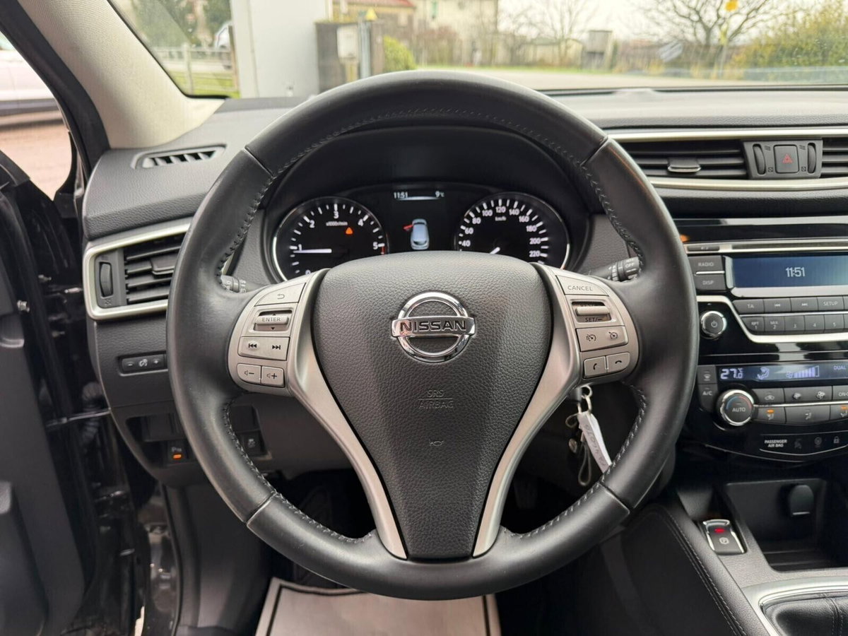 Nissan Qashqai 1.5 dCi Tekna (12)