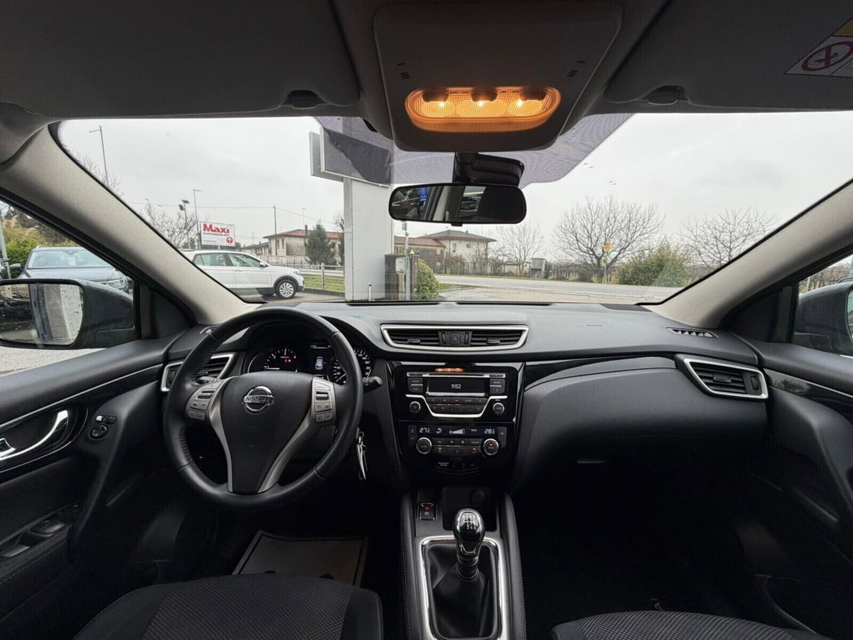 Nissan Qashqai 1.5 dCi Tekna (20)