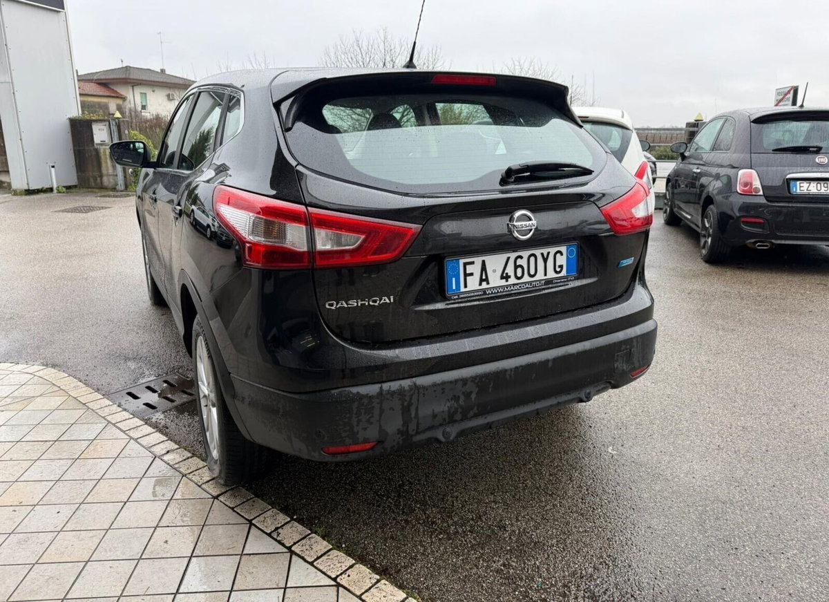 Nissan Qashqai 1.5 dCi Tekna (5)