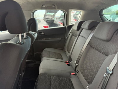 Peugeot 3008 1.6 HDi 115CV Business (17)