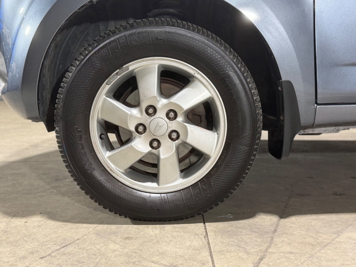 Daihatsu Terios 1.5 4WD SX (9)
