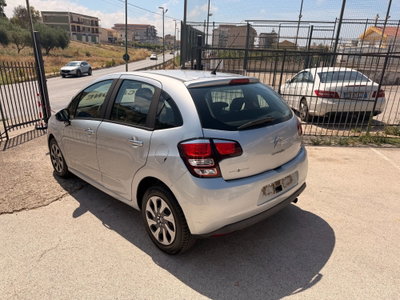 Citroen C3 1.4 HDi 70 Exclusive (4)