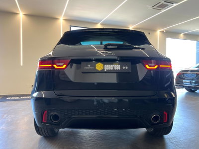 Jaguar E-Pace 2.0D 240 CV AWD aut. R-Dynamic HSE (3)