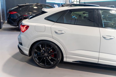 Audi RS Q3 2.5 quattro s-tronic (7)