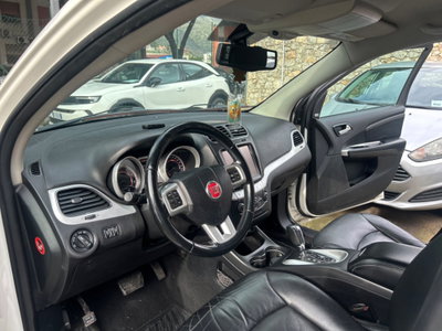 Fiat Freemont 2.0 Mjt 170 CV 4x4 Automatica Lounge (14)