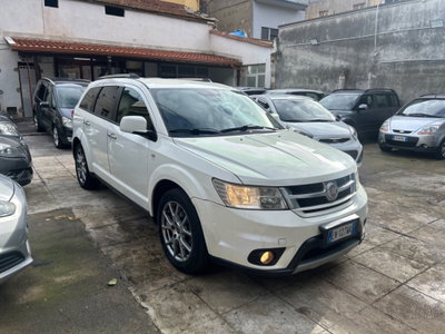Fiat Freemont 2.0 Mjt 170 CV 4x4 Automatica Lounge (3)