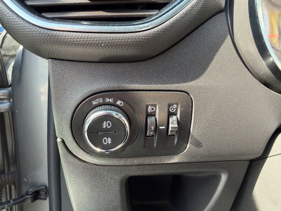 Opel Crossland X 1.6 ECOTEC D 8V Start&Stop Ultimate (8)
