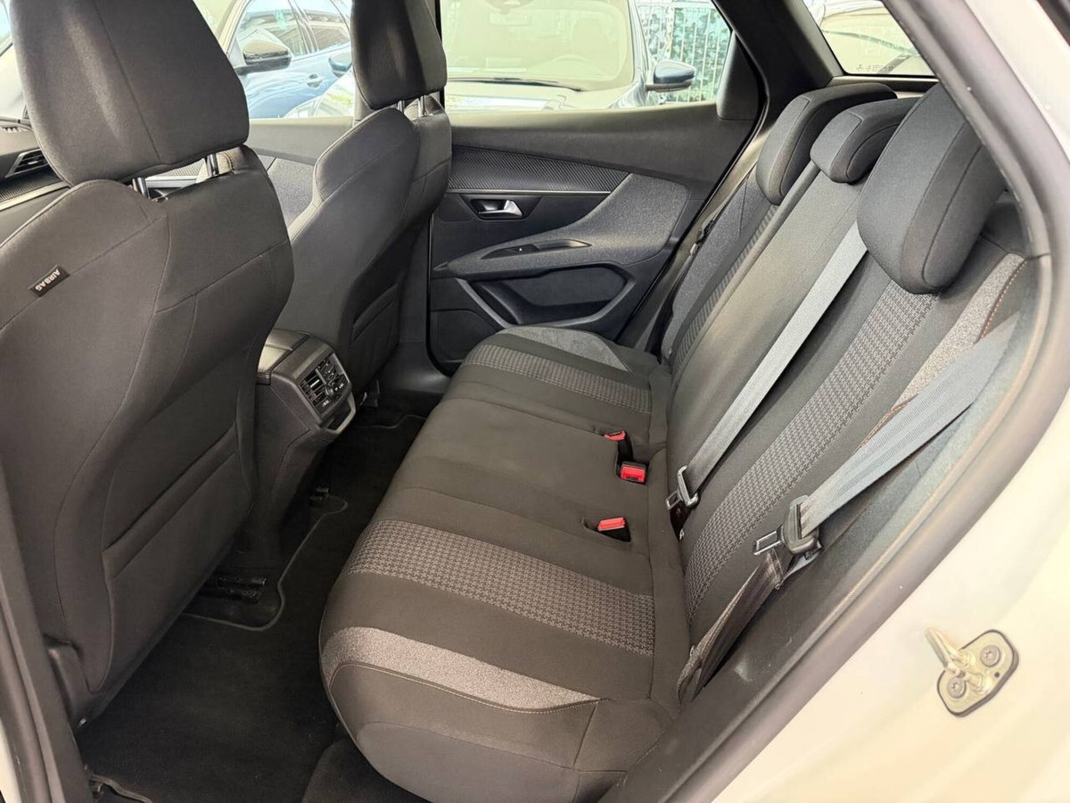 Peugeot 3008 BlueHDi 130 S&S Active Pack (10)