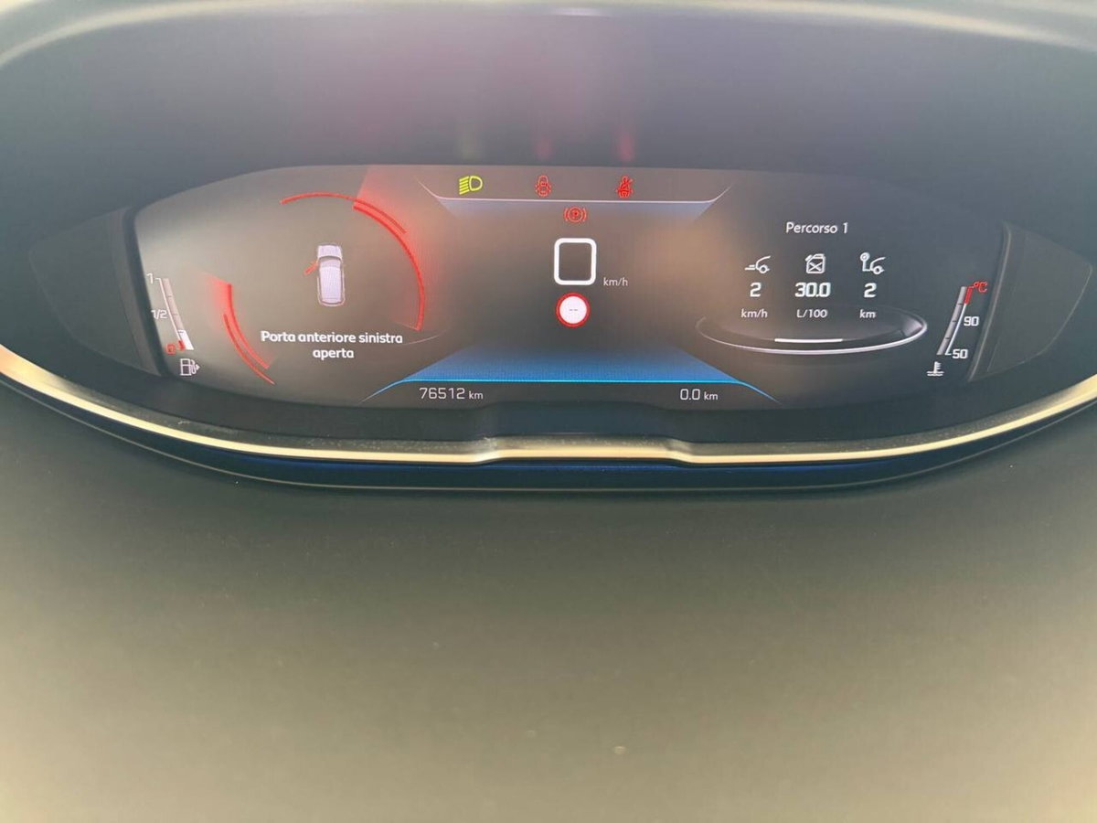 Peugeot 3008 BlueHDi 130 S&S Active Pack (8)