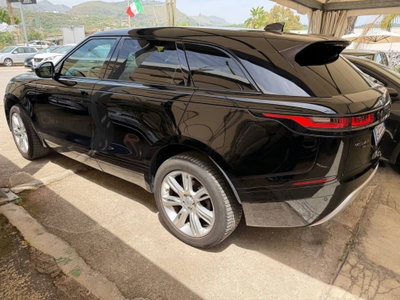 Land Rover Range Rover Velar 2.0D I4 240 CV R-Dynamic SE (4)