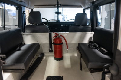 Land Rover Defender 90 2.5 Td5 Station Wagon (10)