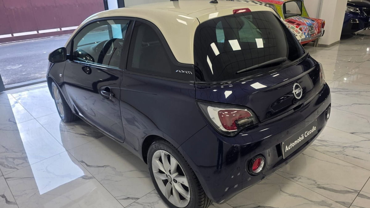 Opel Adam 1.2 70 CV Jam (10)