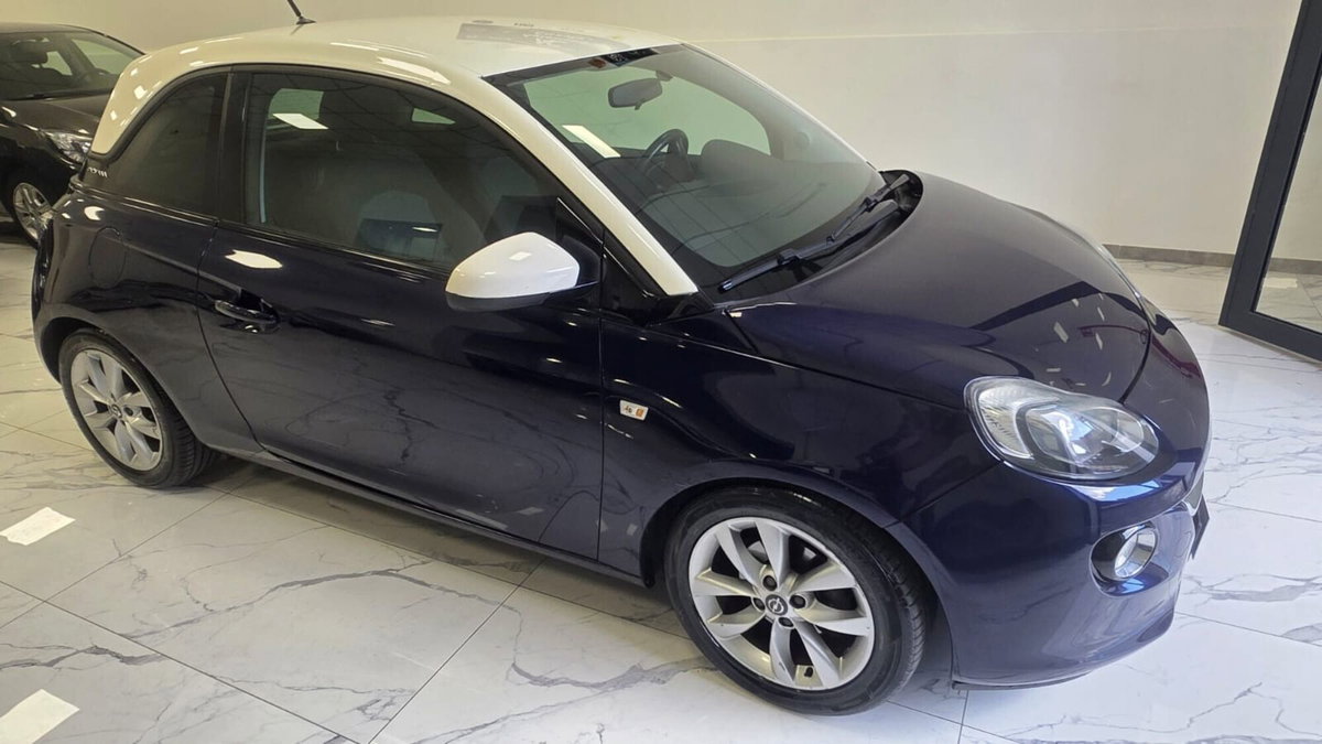 Opel Adam 1.2 70 CV Jam (5)