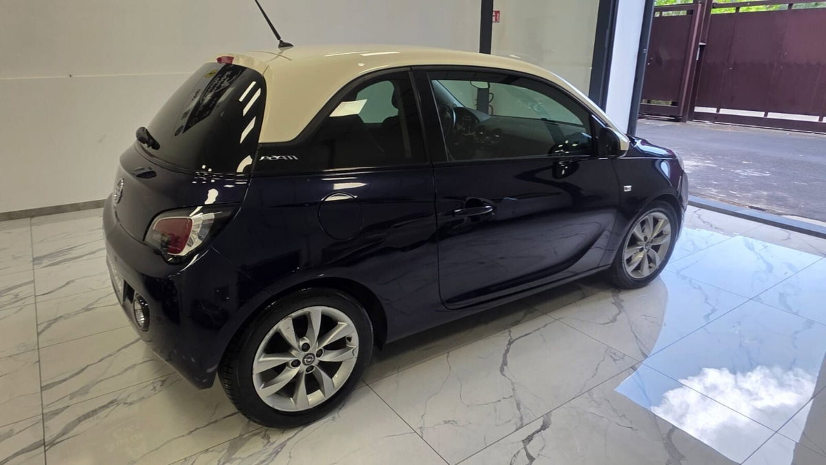 Opel Adam 1.2 70 CV Jam (6)