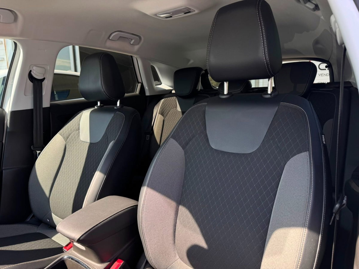 Opel Grandland 1.5 diesel Ecotec aut. Business Elegance (11)