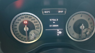 Mercedes-Benz Classe A 180 CDI BlueEFFICIENCY Automatic Sport (16)