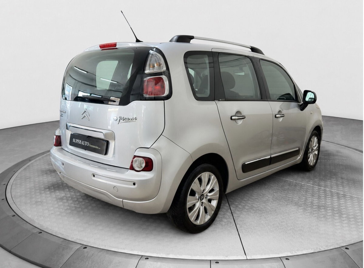 Citroen C3 Picasso 1.4 VTi 95 Exclusive Style (4)