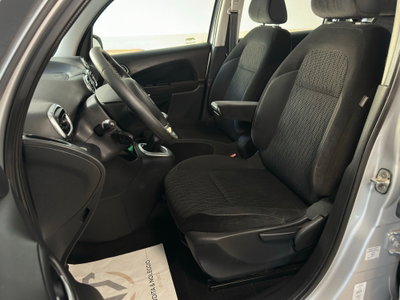 Citroen C3 Picasso 1.4 VTi 95 Exclusive Style (7)