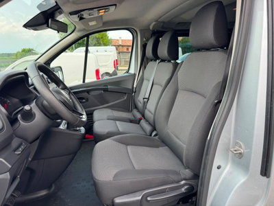 Renault Trafic Furgone BluedCi 150CV EDC PL-TN SpaceClass (13)