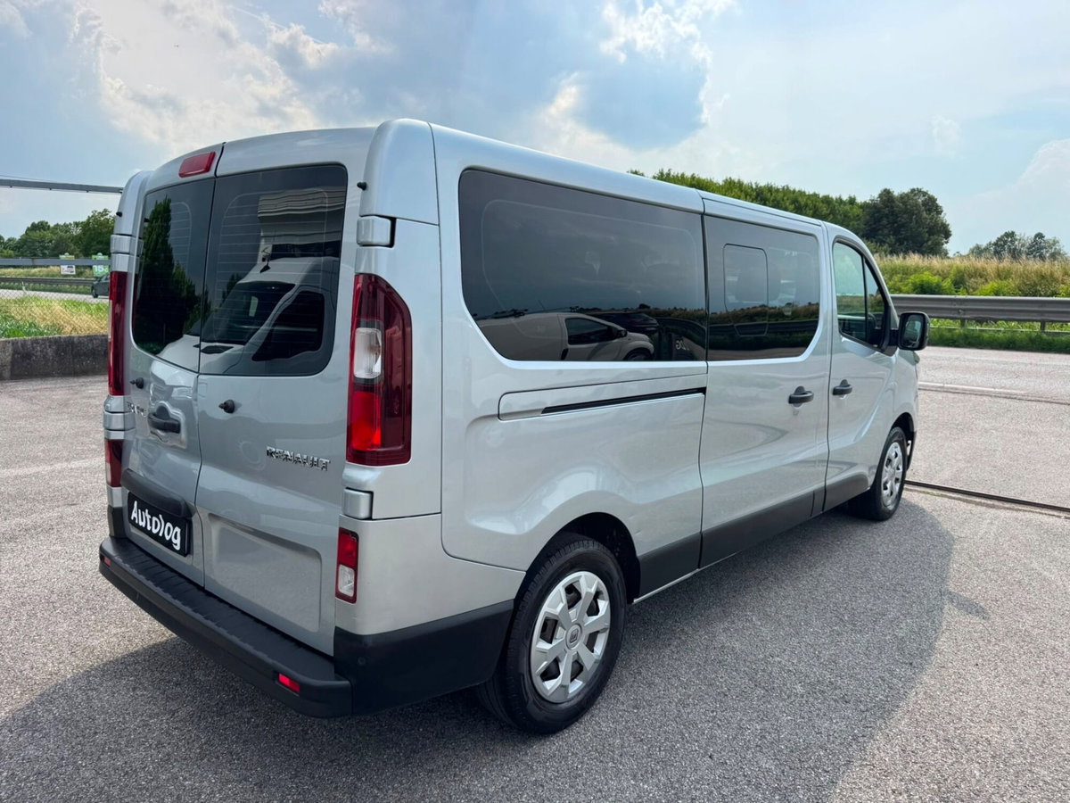Renault Trafic Furgone BluedCi 150CV EDC PL-TN SpaceClass (4)