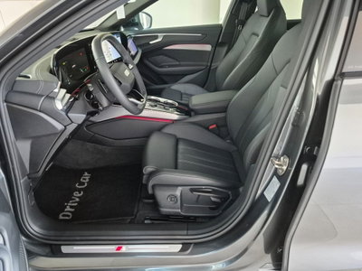 Audi A6 Avant 40 2.0 TDI S tronic Business Plus (13)