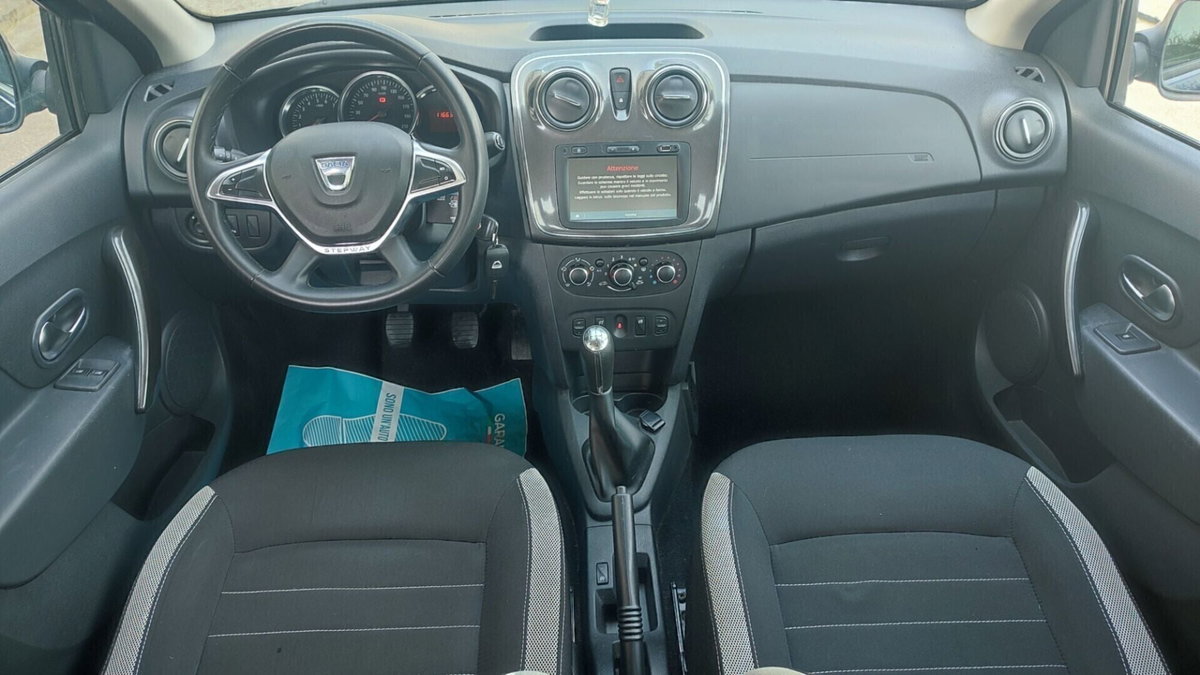 Dacia Sandero Stepway 1.5 Blue dCi 95 CV Access (10)