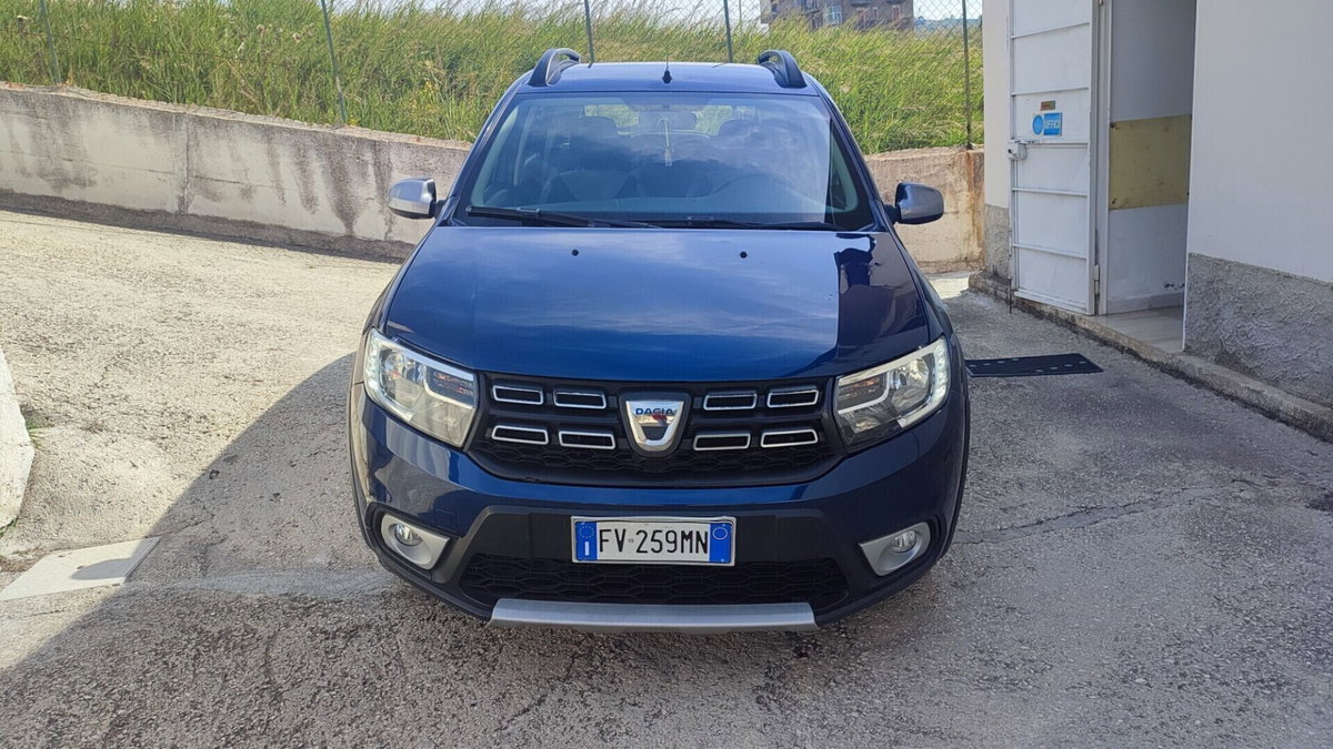 Dacia Sandero Stepway 1.5 Blue dCi 95 CV Access (2)