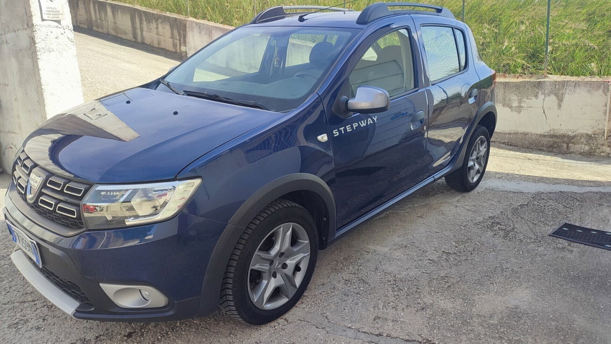Dacia Sandero Stepway 1.5 Blue dCi 95 CV Access (5)