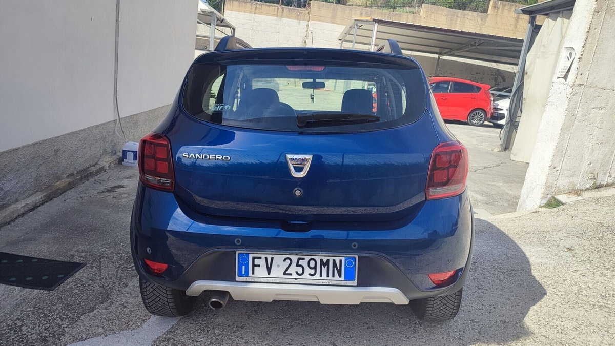 Dacia Sandero Stepway 1.5 Blue dCi 95 CV Access (7)