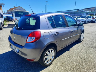 Renault Clio 1.2 16V 5 porte 20th Anniversario (6)