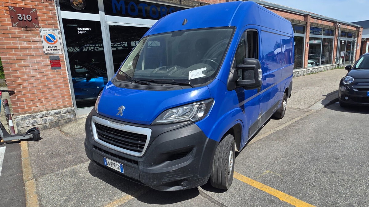 Peugeot Boxer Furgone 435 2.2 BlueHDi 140 S&S PM-TM Furgone Premium (3)