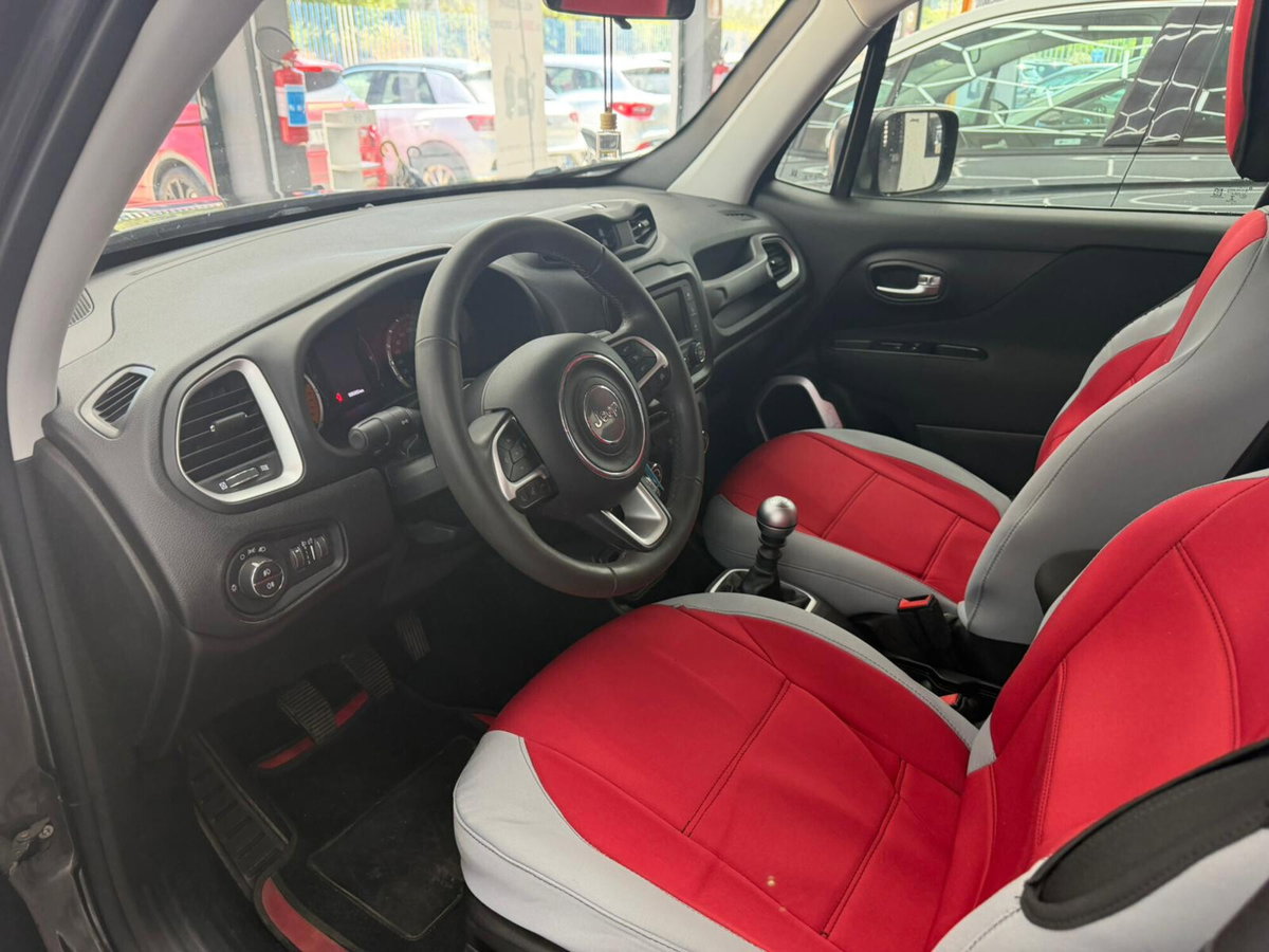 Jeep Renegade 1.6 Mjt 120 CV Longitude (12)