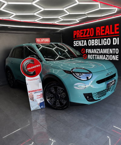 Fiat 600 1.2 hybrid La Prima 145cv auto usata