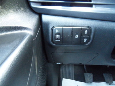 Hyundai i20 1.2 MPI MT ConnectLine (6)